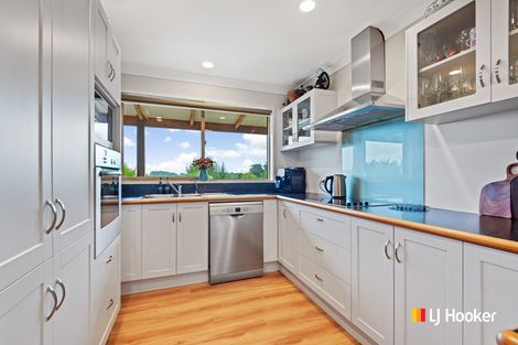 Photo of property in 16 Woodside Road, Woodside, Outram, 9073