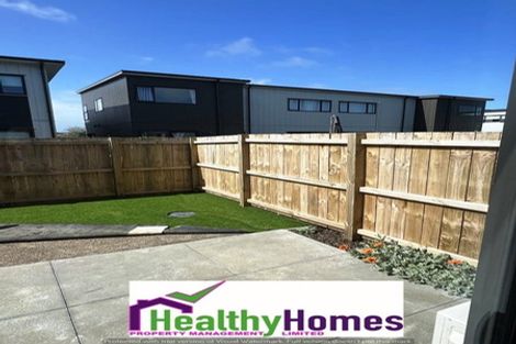 Photo of property in 7 Kaokao Lane, Mangere, Auckland, 2022