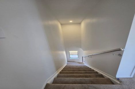 Photo of property in 37 Claude Road, Hillpark, Auckland, 2102