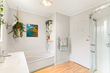 Photo of property in 1/33 O'donn Avenue, Beach Haven, Auckland, 0626