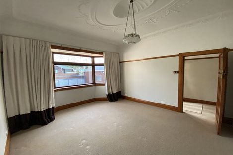 Photo of property in 191 Queens Drive, Lyall Bay, Wellington, 6022