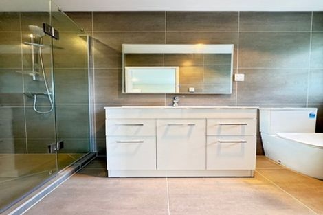 Photo of property in 81 Roseberry Avenue, Birkenhead, Auckland, 0626