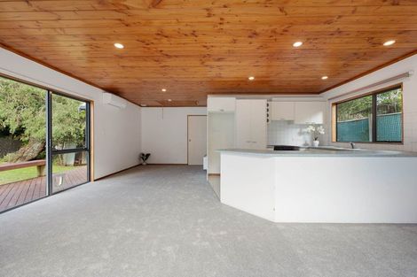 Photo of property in 29a Auld Street, Torbay, Auckland, 0630