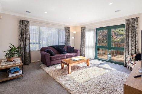 Photo of property in 5 Ridley Green, Churton Park, Wellington, 6037