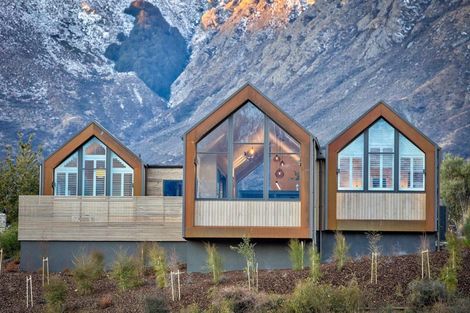 Photo of property in 4 Mckellar Drive, Jacks Point, Queenstown, 9371