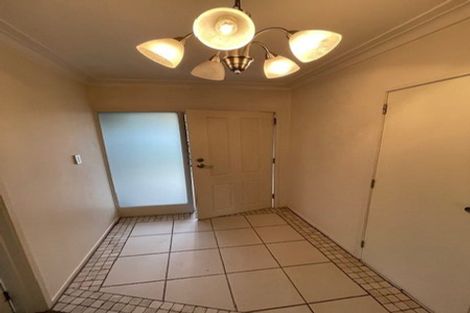 Photo of property in 2/15a Saltburn Road, Milford, Auckland, 0620