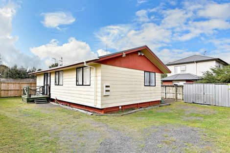 Photo of property in 3/35 Waterview Road West, Takanini, 2112