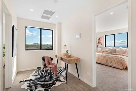 Photo of property in 13 Pacific Heights Road, Orewa, 0931