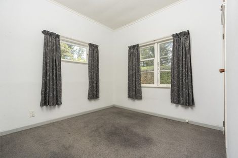 Photo of property in 37 Ngapuke Lane, Parua Bay, 0192