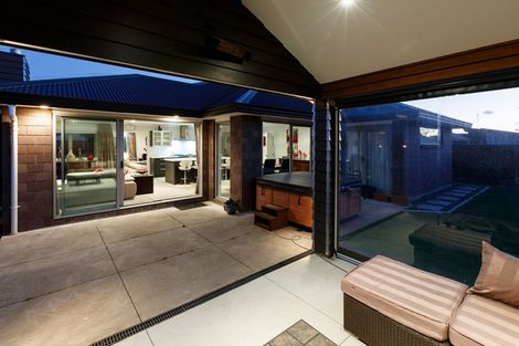 Photo of property in 47 Rodeo Drive, Kelvin Grove, Palmerston North, 4414