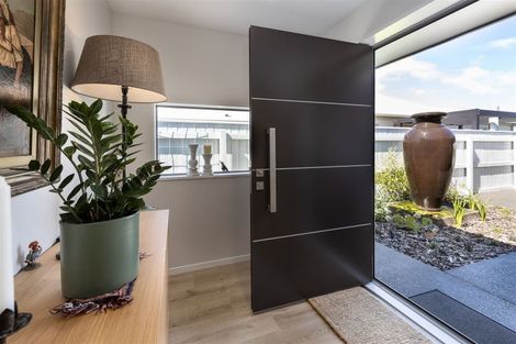 Photo of property in 24 Spencer Place, Springlands, 7201