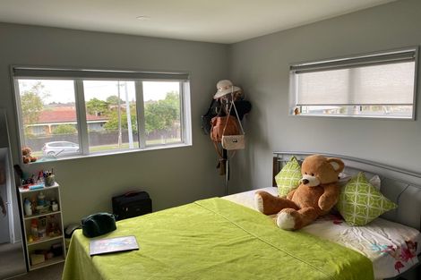 Photo of property in 15 Tribute Loop, Takanini, 2112