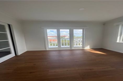 Photo of property in 31 Grassways Avenue, Pakuranga, Auckland, 2010