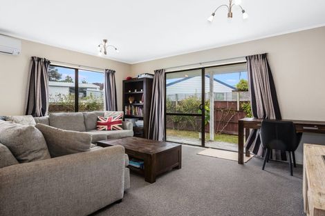 Photo of property in 115a Makarini Street, Paraparaumu, 5032