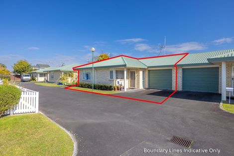 Photo of property in Cobham Close, 7/113 Cobham Drive, Hamilton East, Hamilton, 3216