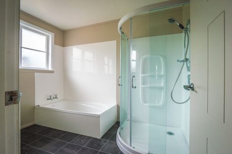 Photo of property in 17 Boswell Street, Kawakawa, 0210