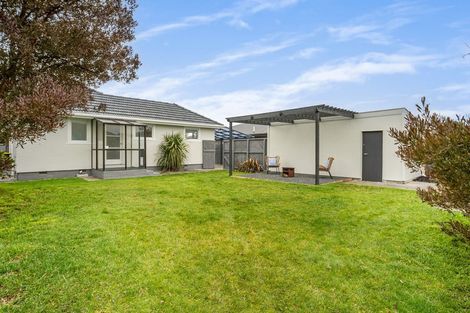 Photo of property in 43 Vivian Street, Burwood, Christchurch, 8083