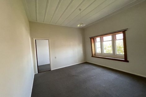 Photo of property in 404 Lyndon Road East, Hastings, 4122