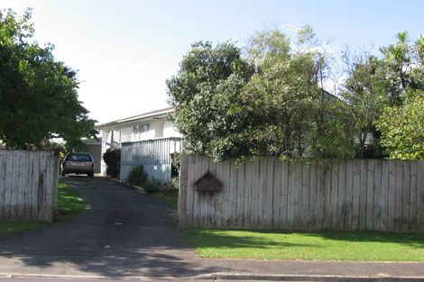 Photo of property in 4 Hydra Place, Glen Eden, Auckland, 0602