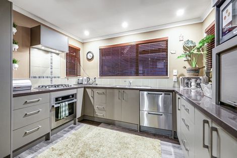 Photo of property in 22 Moverley Place, Pukete, Hamilton, 3200