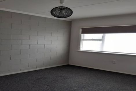 Photo of property in 5/6 Russell Street, Feilding, 4702