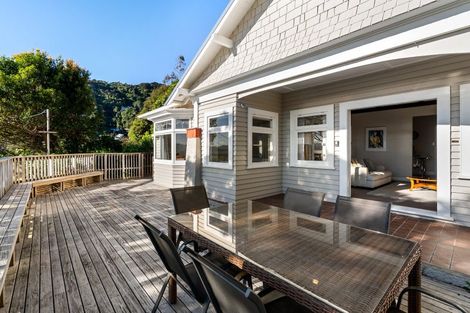 Photo of property in 111 Muritai Road, Eastbourne, Lower Hutt, 5013