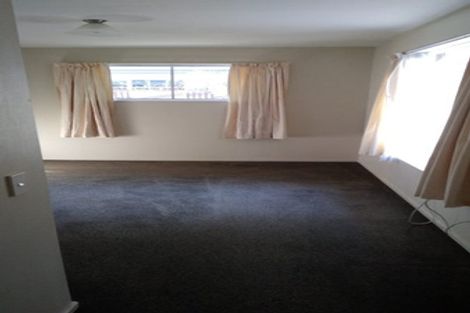 Photo of property in 4 Solway Avenue, Ilam, Christchurch, 8041