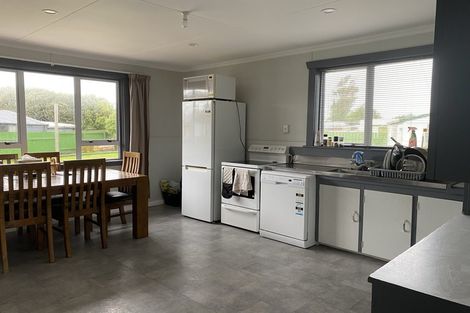 Photo of property in 15 Chute Street, Normanby, Hawera, 4614