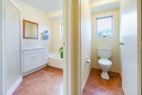 Photo of property in 22 Northmeadow Drive, Rototuna, Hamilton, 3210