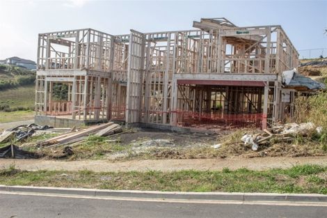 Photo of property in 18 Kahu Close, Orewa, 0931