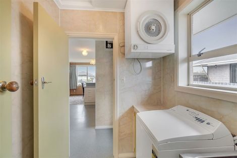 Photo of property in 61 Boston Avenue, Hornby, Christchurch, 8042