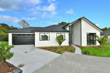 Photo of property in 9 Pheasant Close, Stanmore Bay, Whangaparaoa, 0932