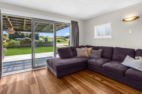 Photo of property in 86 Rua Avenue, Waitarere Beach, Levin, 5510