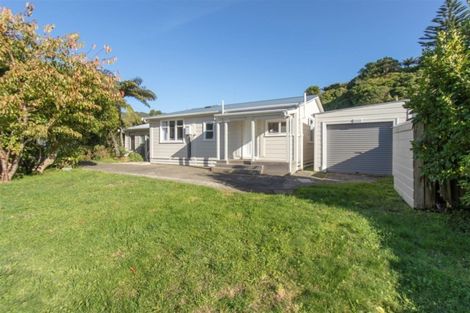 Photo of property in 68 Broderick Road, Johnsonville, Wellington, 6037