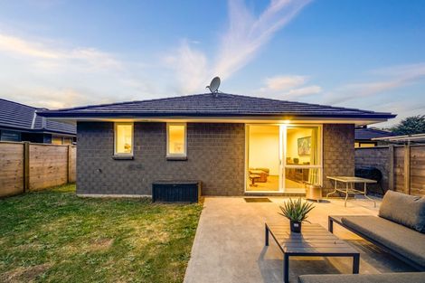 Photo of property in 44 Martingale Drive, Whitby, Porirua, 5024