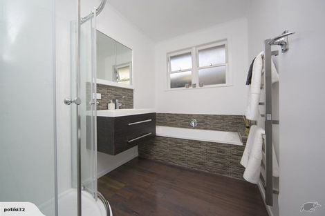 Photo of property in 38 Queen Street, Riverhead, 0820