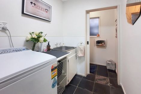 Photo of property in 24 Coles Place, St Albans, Christchurch, 8014