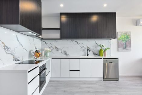 Photo of property in 17d Ranch Avenue, Beach Haven, Auckland, 0626