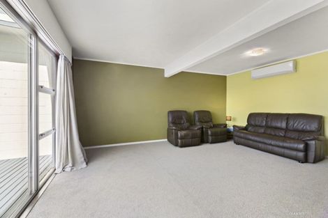 Photo of property in 16f1 Orissa Crescent, Broadmeadows, Wellington, 6035