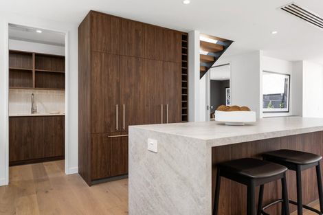 Photo of property in 1c Taunton Green, Papanui, Christchurch, 8052