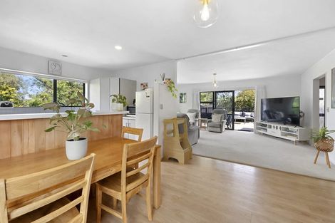 Photo of property in 172b Mangorei Road, Merrilands, New Plymouth, 4312