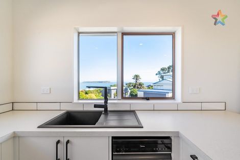 Photo of property in 30 The Track, Plimmerton, Porirua, 5026