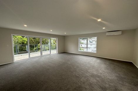 Photo of property in 15 Redwood Drive, Massey, Auckland, 0614