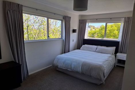Photo of property in 11 Randall Place, Hospital Hill, Napier, 4110