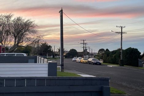 Photo of property in 84a Queens Road, Glen Avon, New Plymouth, 4312