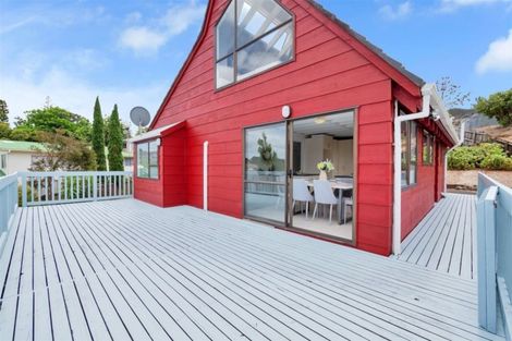 Photo of property in 42 Glenbervie Crescent, Massey, Auckland, 0614