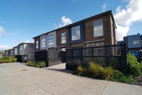 Photo of property in 17 Mollusc Road, Hobsonville, Auckland, 0616