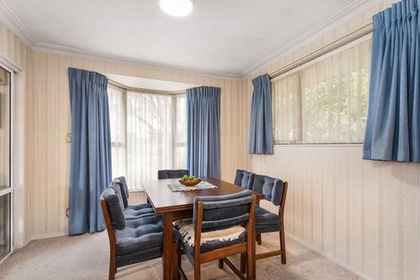 Photo of property in 427 Memorial Avenue, Burnside, Christchurch, 8053