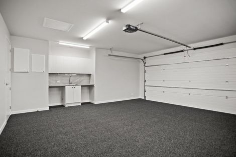 Photo of property in 19 George Yee Place, Taradale, 4112