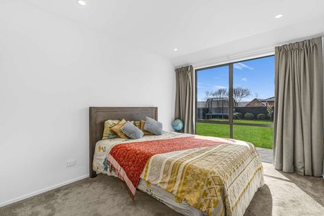 Photo of property in 100 Hoffman Court, Waikiwi, Invercargill, 9810
